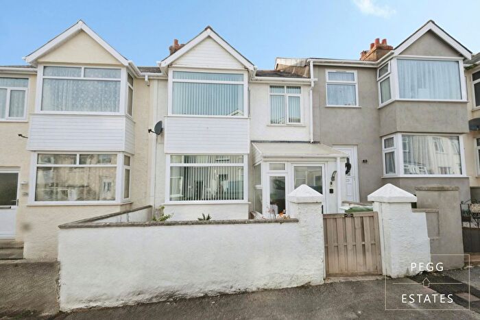 3 Bedroom Semi-Detached House For Sale In Second Avenue, Torquay, TQ1