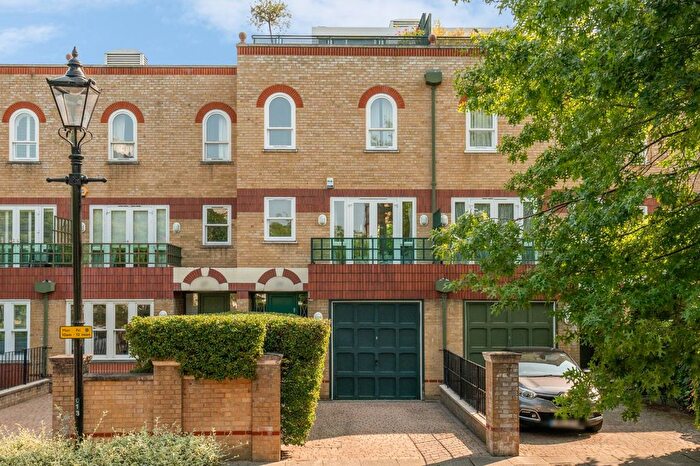 4 Bedroom Terraced House For Sale In Trinity Church Road, Barnes, SW13