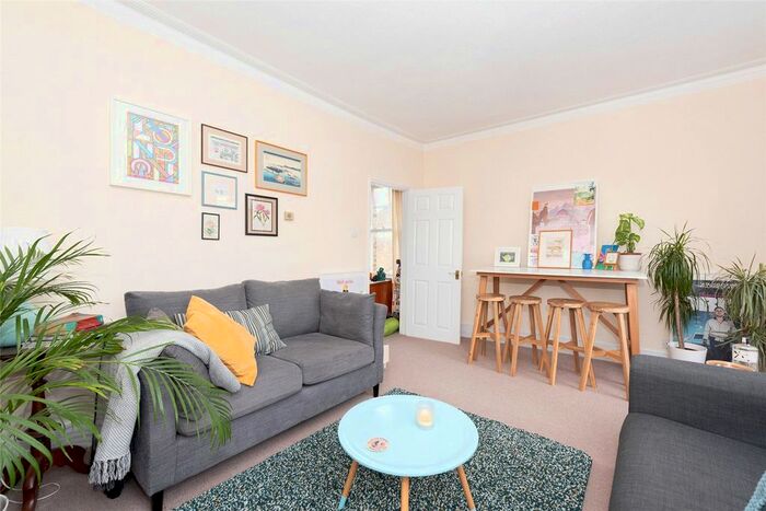 1 Bedroom Maisonette To Rent In Lacy Road, London, SW15