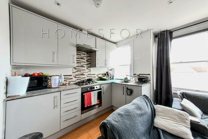 2 Bedroom Flat To Rent In Russell Road, West Hendon, NW9