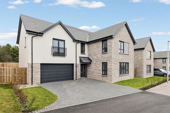 4 Bedroom Detached House For Sale In Meadowside Crescent, Muckhart, FK14
