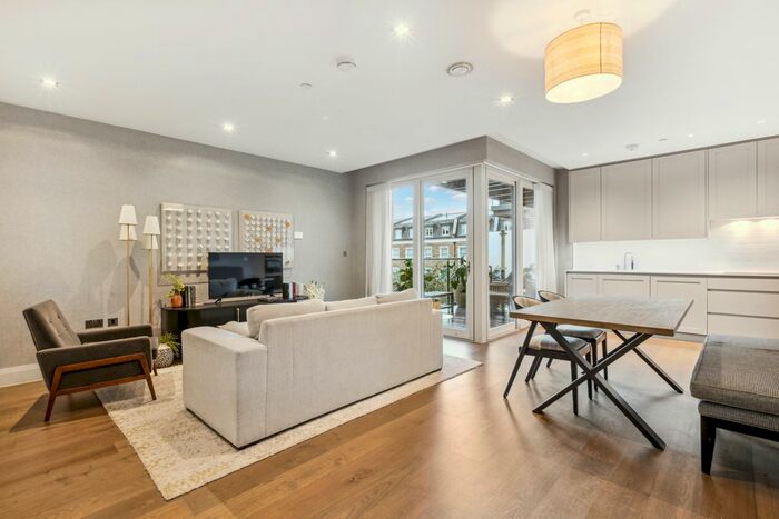 2 Bedroom Flat To Rent In Renaissance Square Apartments, Palladian Gardens, W4