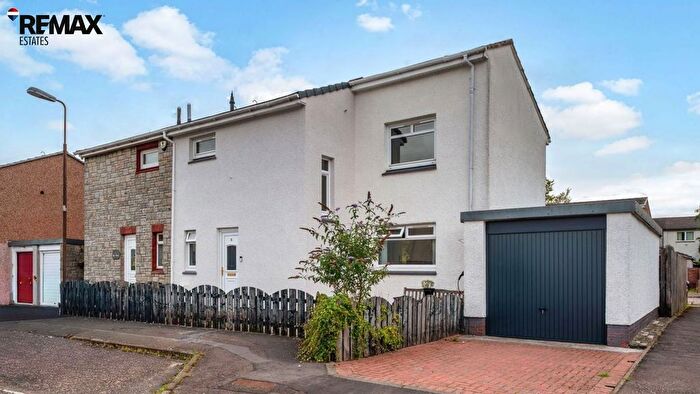 3 Bedroom Semi-Detached House For Sale In Munro Way, Livingston, EH54