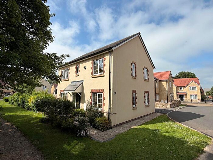 4 Bedroom Detached House For Sale In Maes Knoll Drive, Whitchurch Village, Bristol, BS14