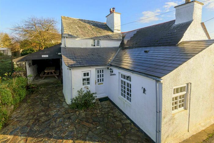 2 Bedroom Semi Detached House For Sale In Trewint, Launceston, PL15