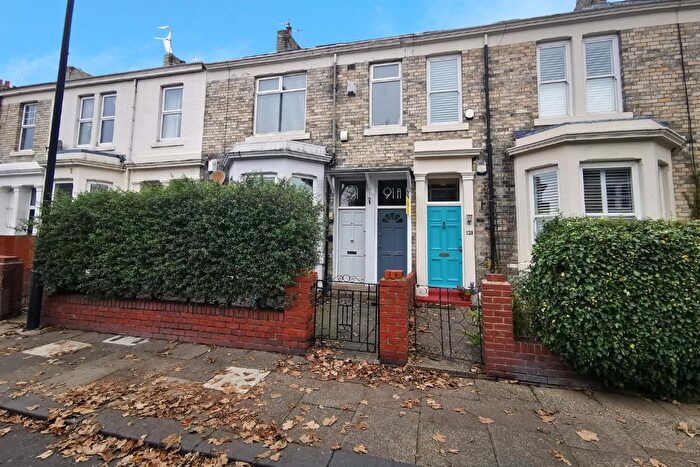 3 Bedroom Flat To Rent In Park Crescent, North Shields, NE30