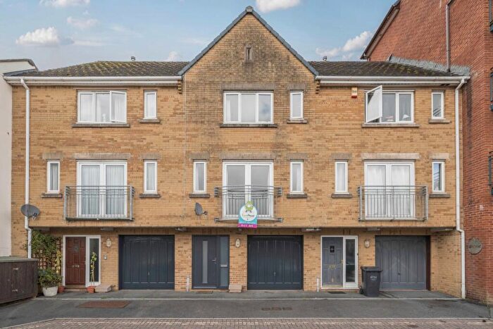 4 Bedroom Terraced House For Sale In Quayside Commercial Road, Barnstaple, Devon, EX31