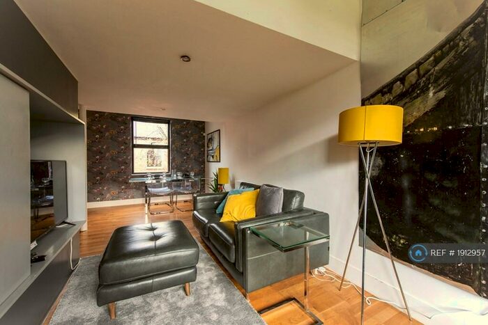 2 Bedroom Terraced House To Rent In Reservoir Street, Salford, M6