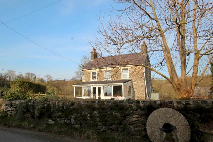 3 Bedroom Smallholding For Sale In Rhydowen, Llandysul, SA44