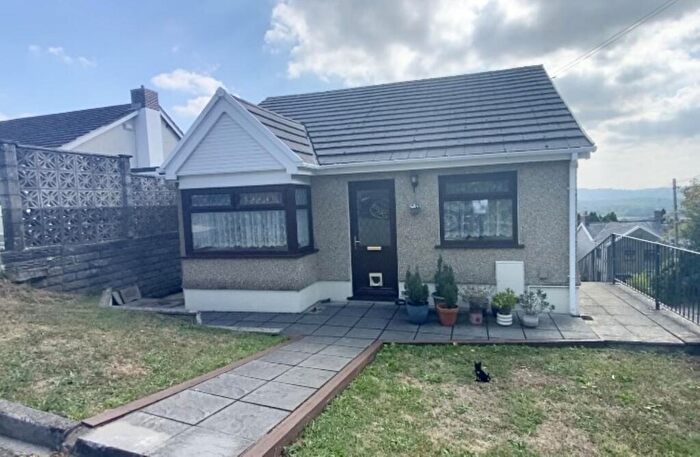 2 Bedroom Detached Bungalow For Sale In Spionkop Road, Ynystawe, Swansea, City And County Of Swansea., SA6