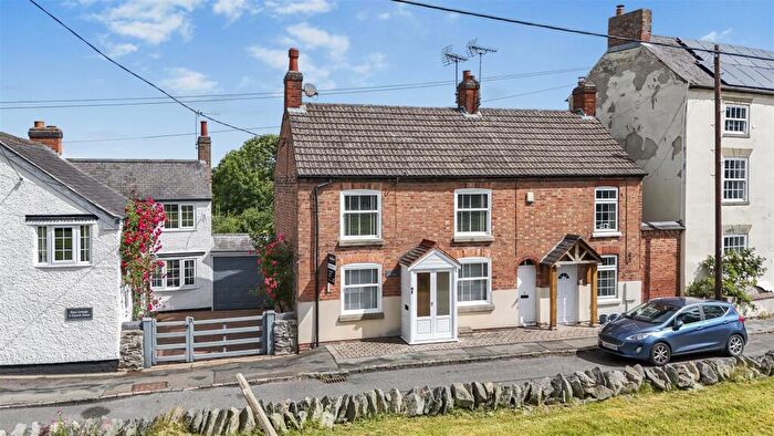 3 Bedroom Semi-Detached House For Sale In Church Street, Belton, Loughborough, LE12