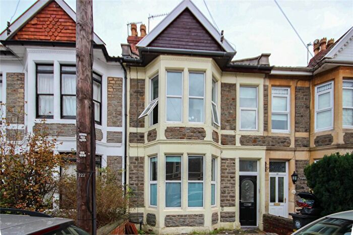 5 Bedroom Terraced House To Rent In Victoria Park, Fishponds, Bristol, BS16