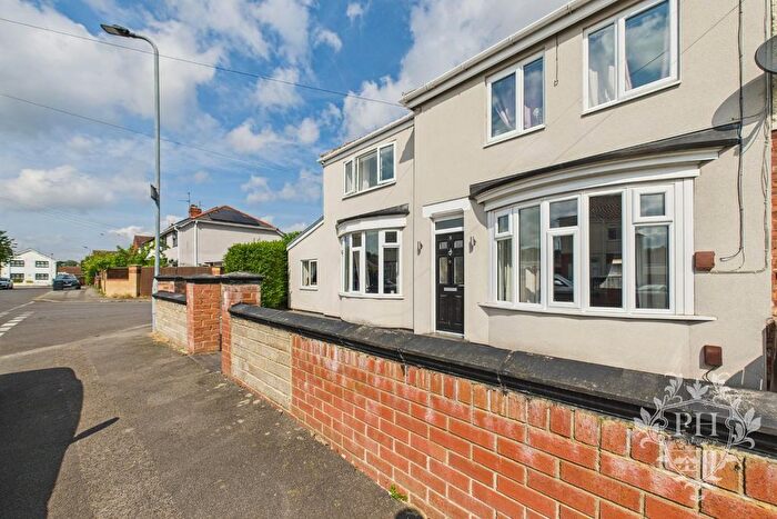 4 Bedroom End Of Terrace House For Sale In The Link, Middlesbrough, TS3