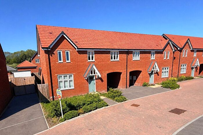4 Bedroom Semi-Detached House For Sale In Heythorp Park, Binfield, Bracknell, Berkshire, RG42
