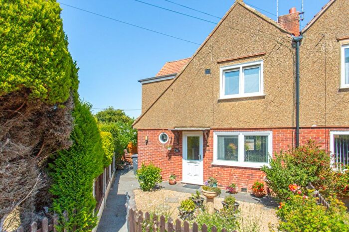 3 Bedroom Semi Detached House For Sale In St. Nicholas Road, Canterbury, Kent, CT1