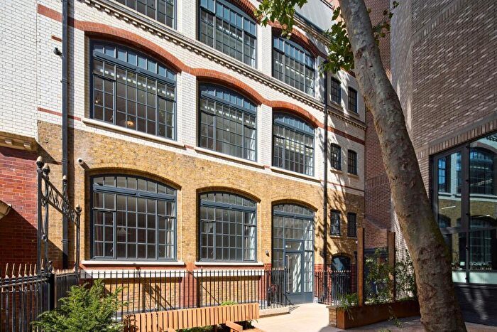 2 Bedroom Penthouse To Rent In Half Moon Court, EC1A