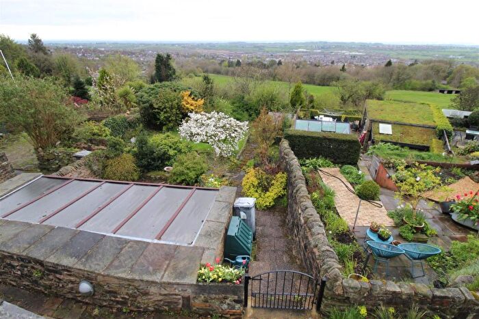 2 Bedroom Cottage For Sale In Brinks Row, Wilderswood, Horwich, BL6