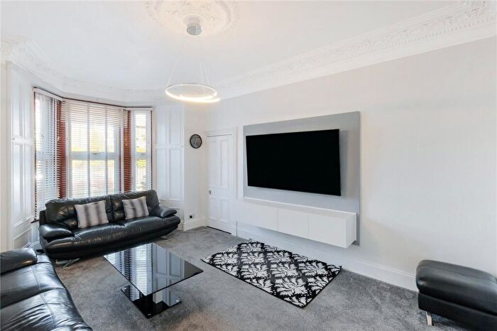 4 Bedroom Semi-Detached House For Sale In Clepington Road, Dundee, Angus, DD4
