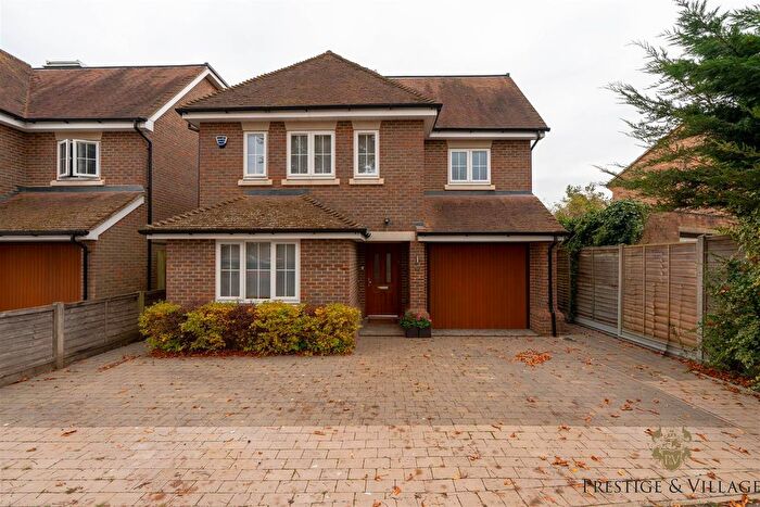 Property For Sale In Red Road, Borehamwood, WD6