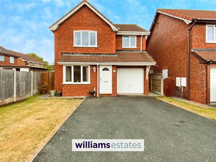 3 Bedroom Detached House For Sale In Ffordd Anwyl, Rhyl, LL18