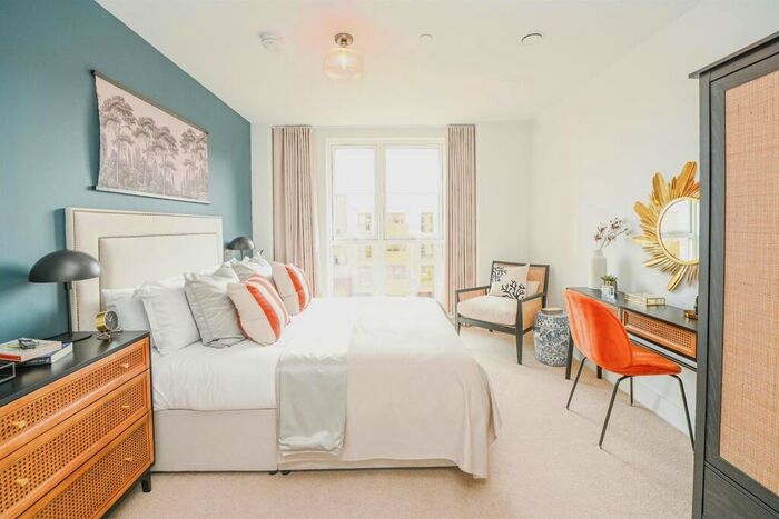 1 Bedroom Apartment For Sale In Park Rise, Sunrise Avenue, Hornchurch, RM12