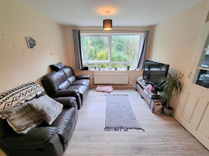 1 Bedroom Apartment To Rent In Durovernum Court, Canterbury, CT1