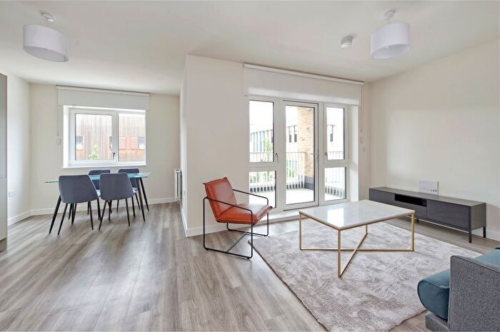 2 Bedroom Flat To Rent In Honeysuckle House, Springfield Drive, Tooting, SW17
