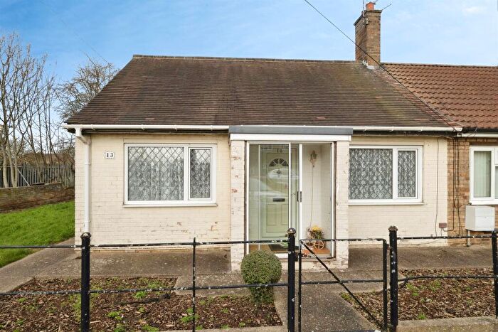 1 Bedroom Terraced Bungalow For Sale In Shevington Walk, Hull, HU8