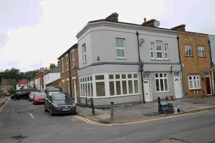 1 Bedroom Flat To Rent In Mill Lane, Carshalton SM5