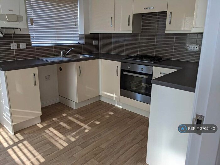 3 Bedroom Semi Detached House To Rent In Elmwood Avenue, Southwick, Sunderland, SR5