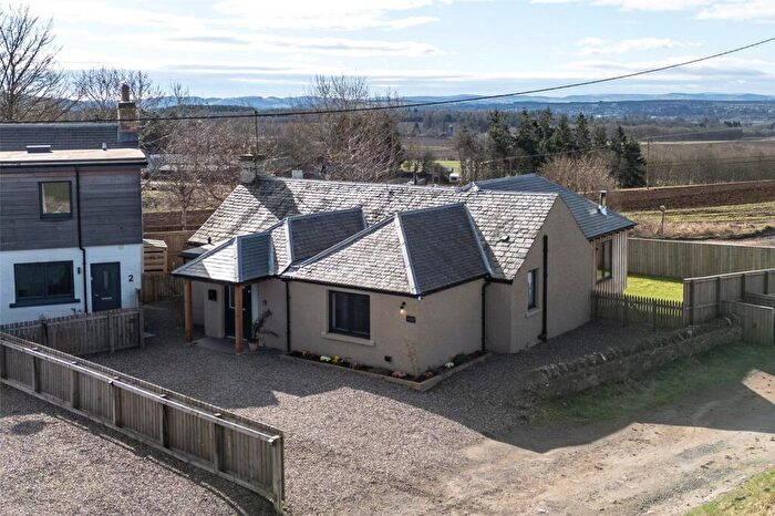 3 Bedroom Detached Bungalow For Sale In Scones Of Lethendy Farm Cottages, Perth, PH2