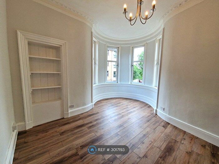 2 Bedroom Flat To Rent In Strathcona Drive, Glasgow, G13