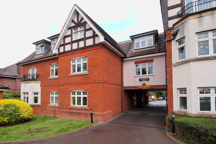 1 Bedroom Apartment To Rent In Cheam Road, Ewell, Surrey, KT17