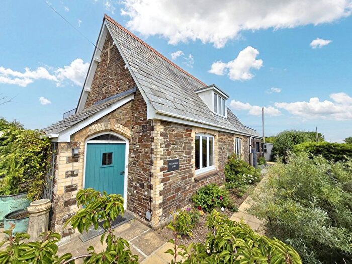 3 Bedroom Detached House For Sale In Kilkhampton, Bude, EX23