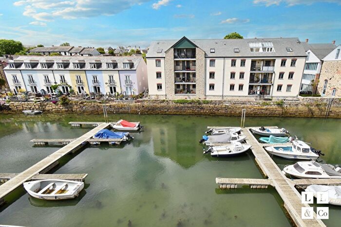 3 Bedroom Property For Sale In Eastwood Road, Penryn, TR10