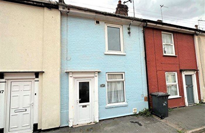 2 Bedroom Terraced House For Sale In Bevan Street West, Lowestoft, NR32