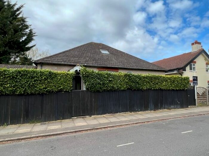 1 Bedroom Maisonette To Rent In Derby Road, Uxbridge, UB8