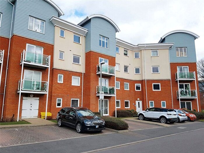 2 Bedroom Flat To Rent In Goodworth Road, Redhill, Surrey, RH1