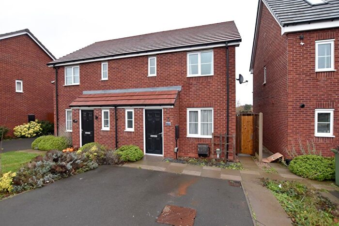 3 Bedroom Semi-Detached House For Sale In Willow Way, Coventry, CV3