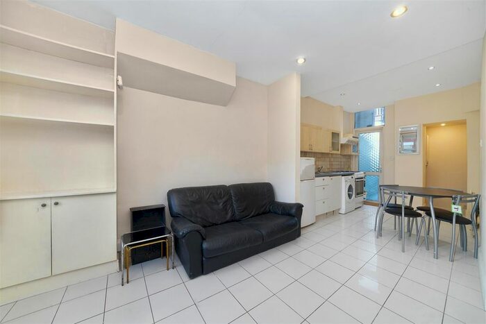 1 Bedroom Flat To Rent In Chapter Road, London NW2