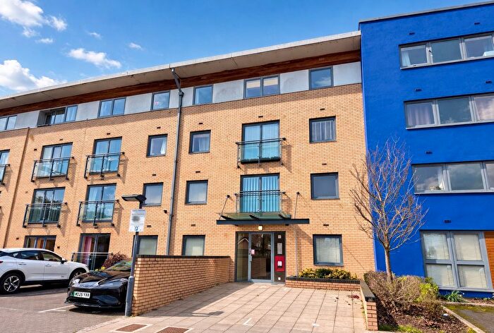 1 Bedroom Flat To Rent In Watersmeet, St Marys Island, ME4