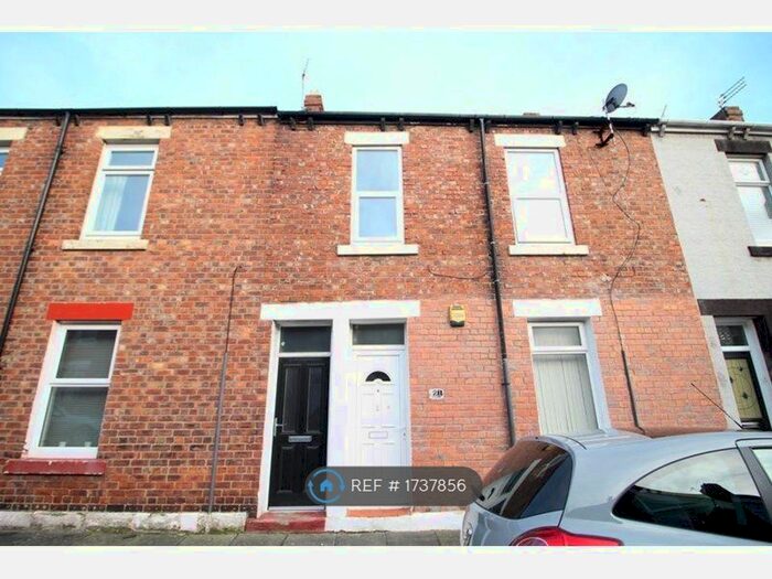 3 Bedroom Flat To Rent In Russell Street, Newcastle Upon Tyne, NE32