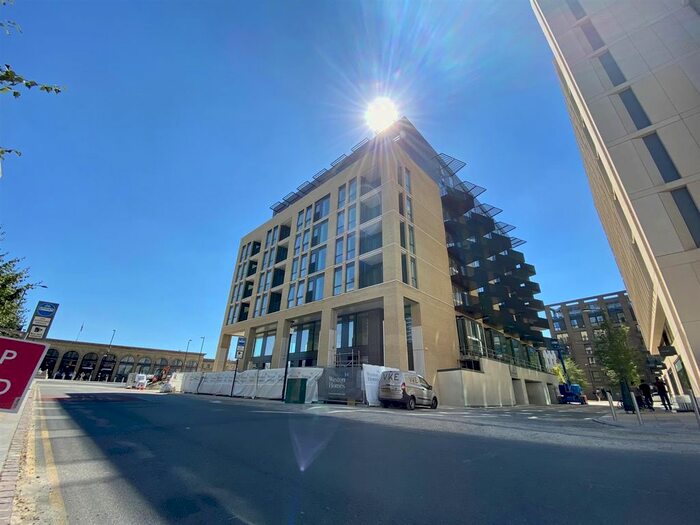 1 Bedroom Flat To Rent In Station Square, Cambridge, CB1