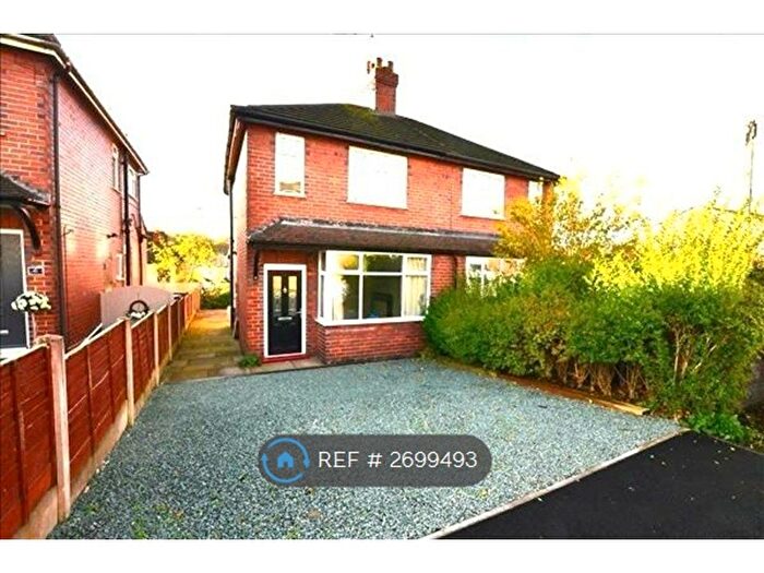 2 Bedroom Semi Detached House To Rent In Vicarage Crescent, Newcastle-Under-Lyme, ST5
