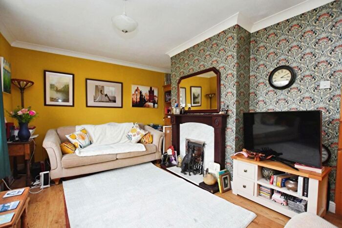 2 Bedroom End Of Terrace House For Sale In Aldwick Avenue, Bristol, BS13