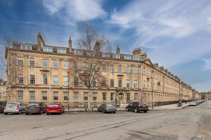 1 Bedroom Flat To Rent In Flat, Connaught Mansions, Great Pulteney Street, Bath, BA2