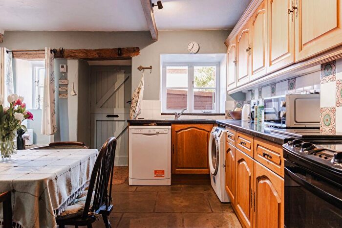 2 Bedroom Cottage For Sale In Walsingham, NR22