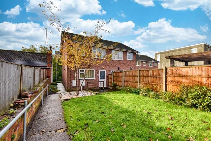 3 Bedroom Semi-Detached House To Rent In Cavendish Drive, Carlton, Nottingham, NG4