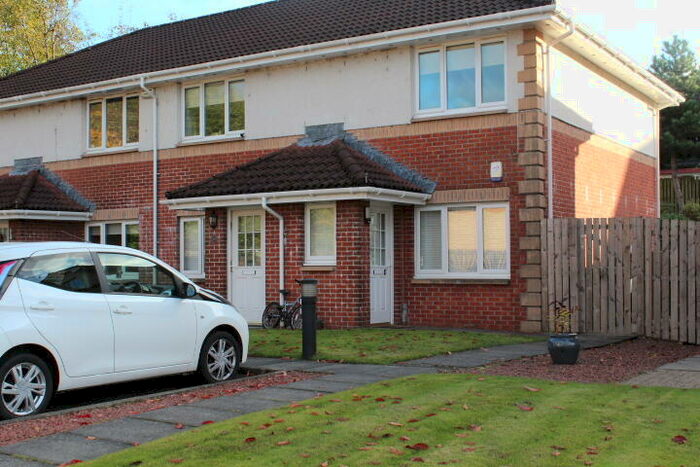 2 Bedroom Flat To Rent In Oakburn Gardens, Alexandria, G83