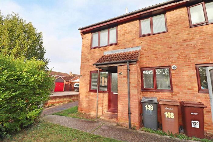 1 Bedroom Terraced House To Rent In Henniker Gate, Chelmsford, CM2